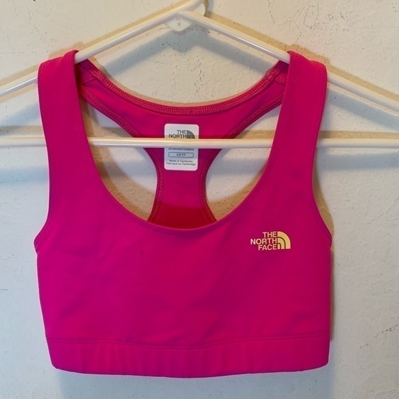 The Northface Sports Bra in hot pink - Picture 1 of 4